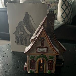 Department 56 North Pole Series- “Popcorn & Cranberry House”